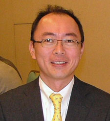 高橋良行氏