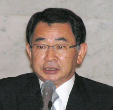 塩谷立(しおのや・りゅう)文部科学大臣(静岡8区選出・町村派)。