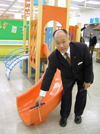 牧野英雄取締役営業部長